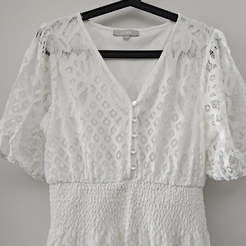 White Lace V-Neck Dress